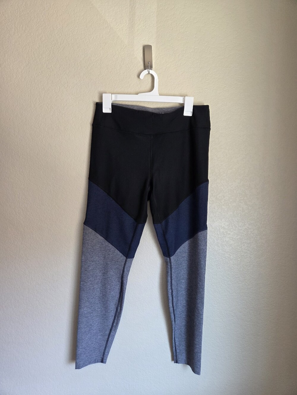 Outdoor Voices Colorblock Large 7/8 Legging